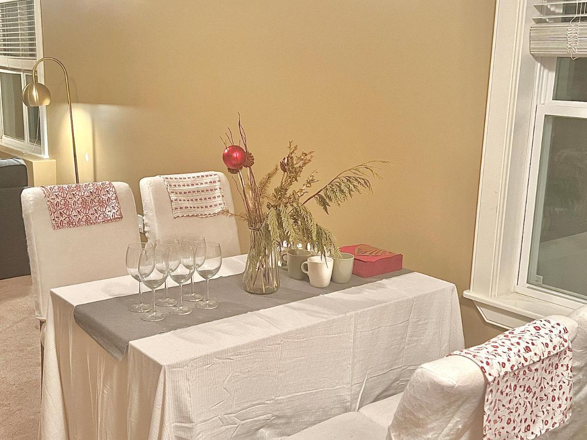 Cozy And Stylish Entire Suite In Halifax Ngoại thất bức ảnh