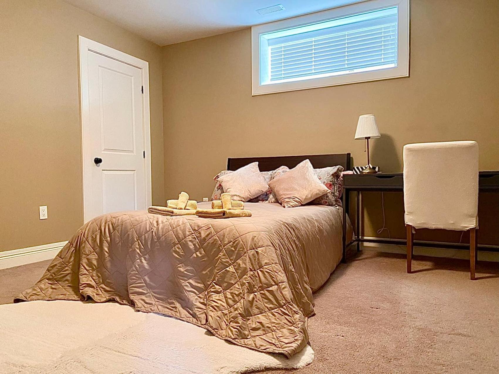 Cozy And Stylish Entire Suite In Halifax Ngoại thất bức ảnh